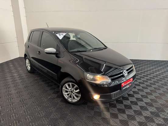 VOLKSWAGEN-FOX-2013