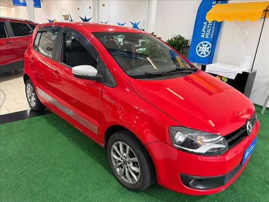 VOLKSWAGEN-FOX-2013