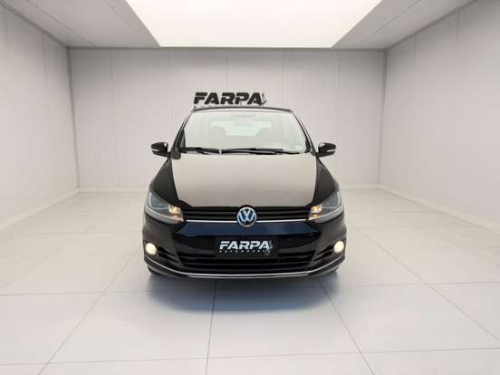 VOLKSWAGEN-FOX-2017