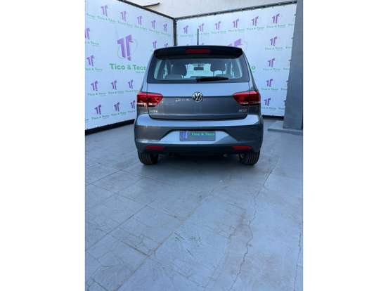 VOLKSWAGEN-FOX-1.6 MSI HIGHLINE 16V FLEX 4P MANUAL VOLKSWAGEN-FOX-2016
