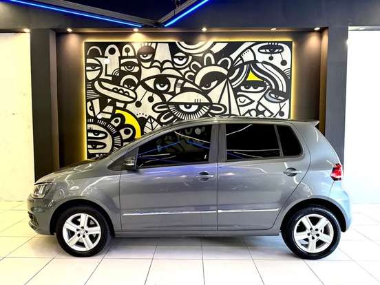 VOLKSWAGEN-FOX-1.6 MSI HIGHLINE 16V FLEX 4P MANUAL VOLKSWAGEN-FOX-2015