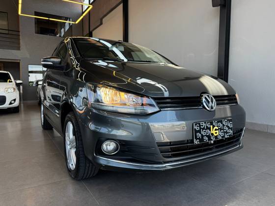 VOLKSWAGEN FOX 1.6 MSI HIGHLINE 16V FLEX 4P MANUAL