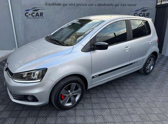 VOLKSWAGEN-FOX-2016