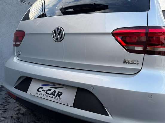 VOLKSWAGEN-FOX-2016
