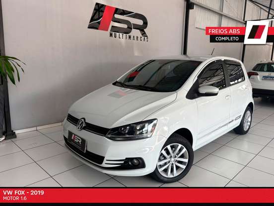 VOLKSWAGEN-FOX-2018