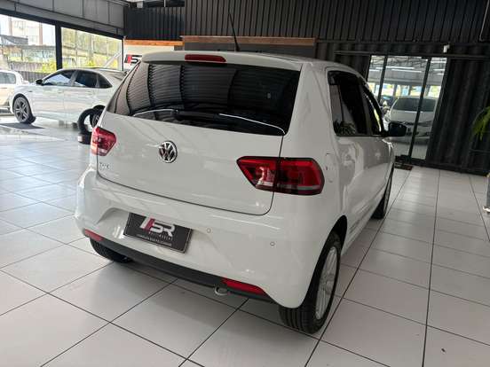 VOLKSWAGEN-FOX-2018