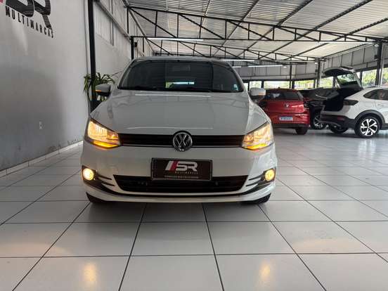 VOLKSWAGEN-FOX-1.6 MSI TOTAL FLEX CONNECT 4P I-MOTION VOLKSWAGEN-FOX-2018