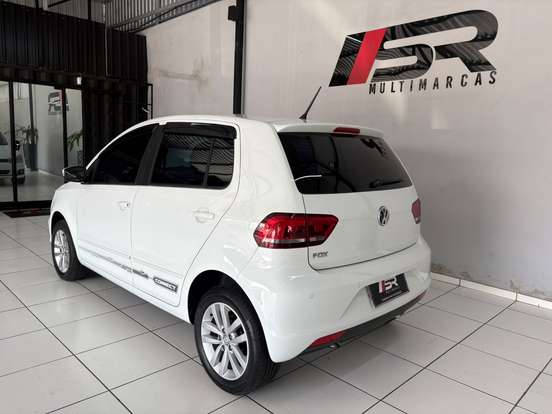 VOLKSWAGEN-FOX-2018