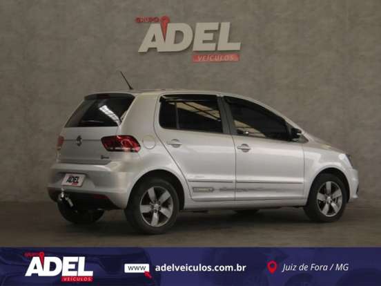 VOLKSWAGEN-FOX-2019