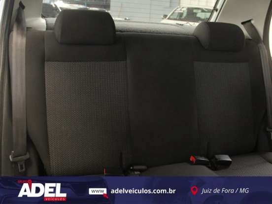 VOLKSWAGEN-FOX-1.6 MSI TOTAL FLEX CONNECT 4P MANUAL VOLKSWAGEN-FOX-2019