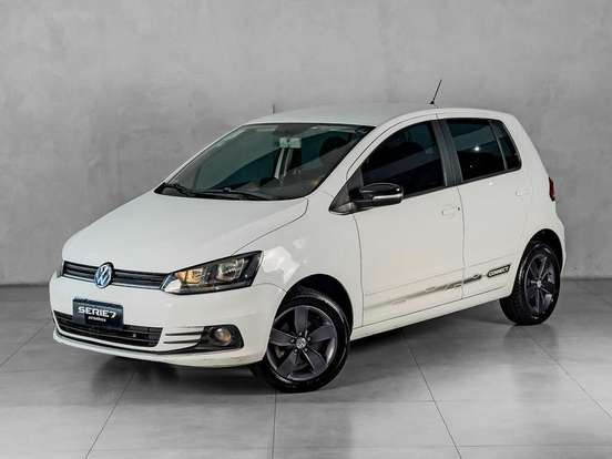 VOLKSWAGEN-FOX-2018