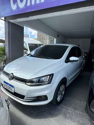 VOLKSWAGEN-FOX-2019