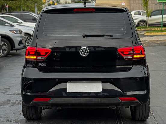 VOLKSWAGEN-FOX-1.6 MSI TOTAL FLEX CONNECT 4P MANUAL VOLKSWAGEN-FOX-2021