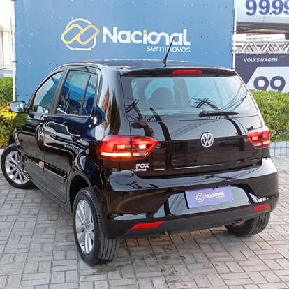 VOLKSWAGEN-FOX-2021