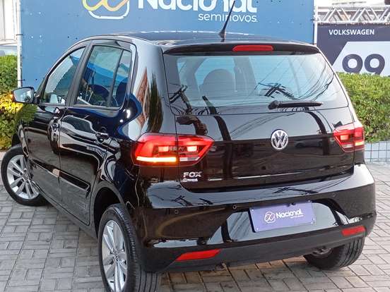 VOLKSWAGEN-FOX-1.6 MSI TOTAL FLEX CONNECT 4P MANUAL VOLKSWAGEN-FOX-2021
