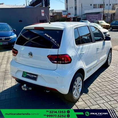 VOLKSWAGEN-FOX-1.6 MSI TOTAL FLEX CONNECT 4P MANUAL VOLKSWAGEN-FOX-2021