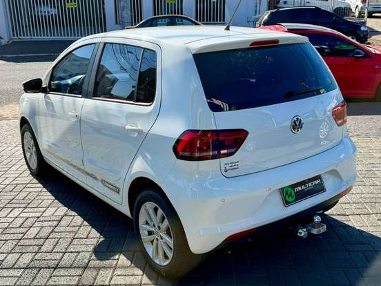 VOLKSWAGEN-FOX-1.6 MSI TOTAL FLEX CONNECT 4P MANUAL VOLKSWAGEN-FOX-2021