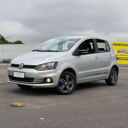 VOLKSWAGEN-FOX-2021