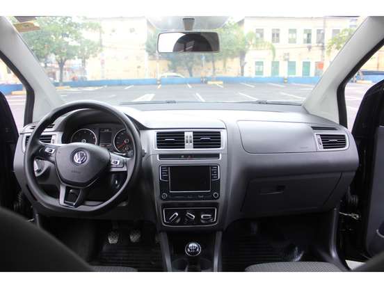 VOLKSWAGEN-FOX-2018