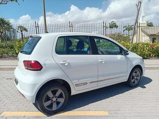 VOLKSWAGEN-FOX-1.6 MSI TOTAL FLEX CONNECT 4P MANUAL VOLKSWAGEN-FOX-2020