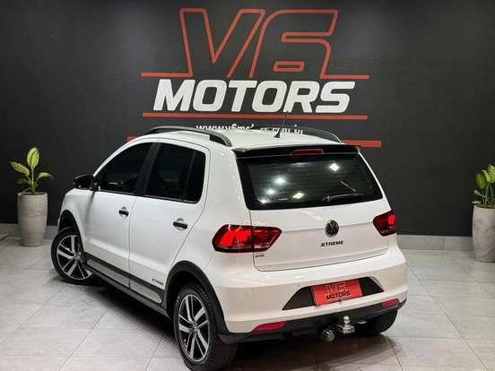 VOLKSWAGEN-FOX-2018