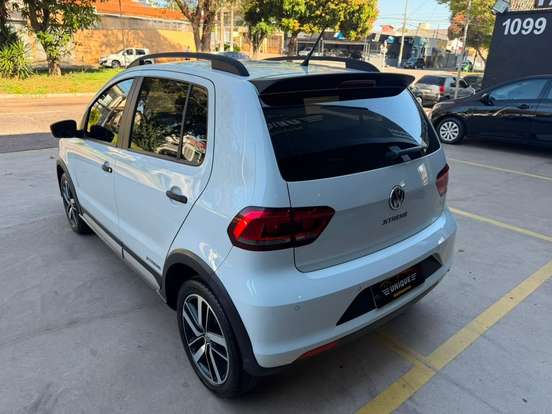 VOLKSWAGEN-FOX-1.6 MSI TOTAL FLEX XTREME 4P MANUAL VOLKSWAGEN-FOX-2020