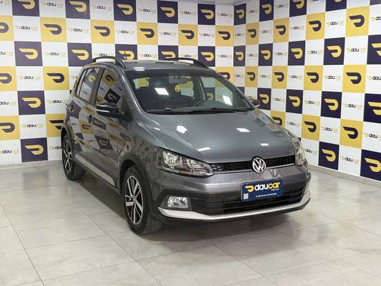 VOLKSWAGEN-FOX-2018