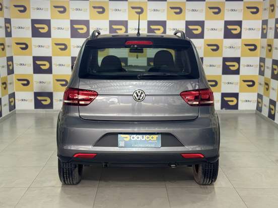 VOLKSWAGEN-FOX-2018