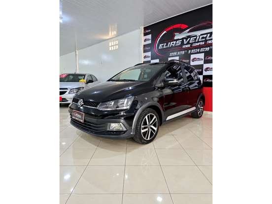 VOLKSWAGEN-FOX-2019