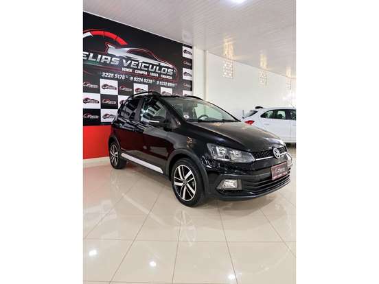VOLKSWAGEN-FOX-2019