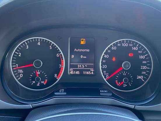 VOLKSWAGEN-FOX-1.6 MSI TOTAL FLEX XTREME 4P MANUAL VOLKSWAGEN-FOX-2020
