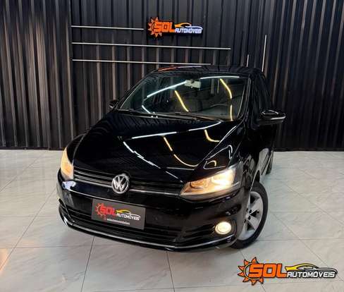 VOLKSWAGEN-FOX-2016