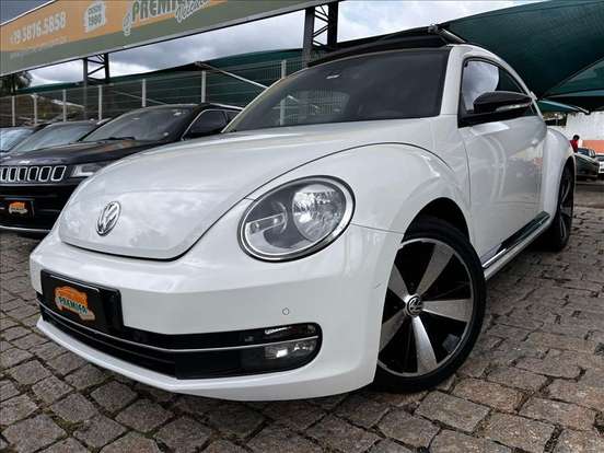 VOLKSWAGEN-FUSCA-2012