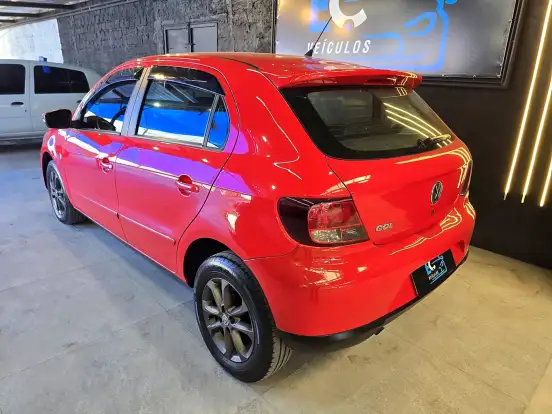 VOLKSWAGEN-GOL-1.0 MI 8V FLEX 4P MANUAL G.IV VOLKSWAGEN-GOL-2012