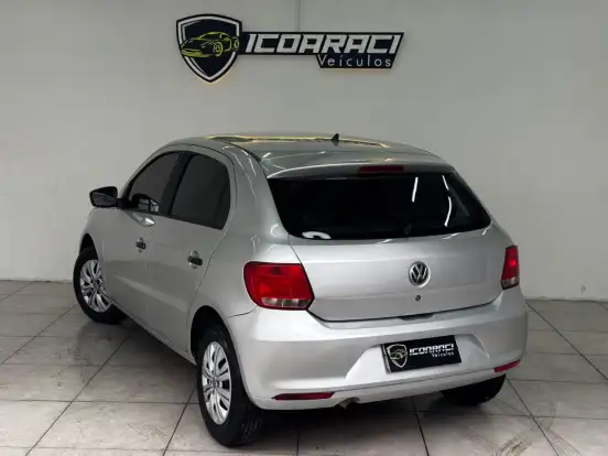 VOLKSWAGEN-GOL-2015