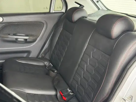 VOLKSWAGEN-GOL-2015