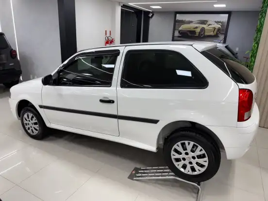 VOLKSWAGEN-GOL-2013