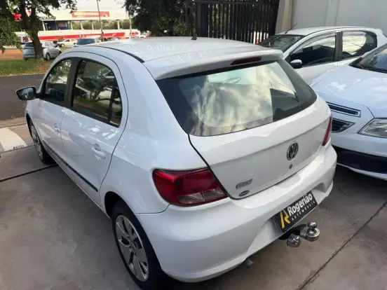 VOLKSWAGEN-GOL-1.0 MI TREND 8V FLEX 4P MANUAL VOLKSWAGEN-GOL-2010