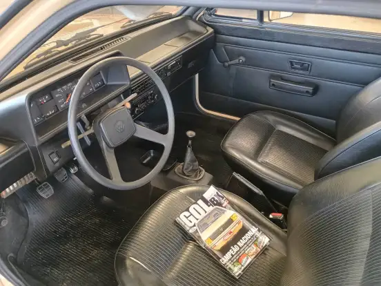 VOLKSWAGEN-GOL-1.6 BX 8V ÁLCOOL 2P MANUAL VOLKSWAGEN-GOL-1984