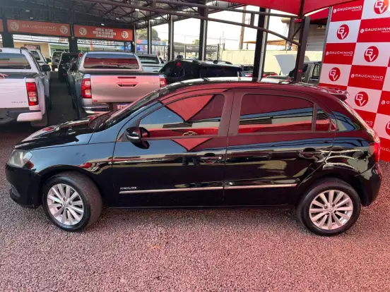 VOLKSWAGEN-GOL-1.6 MI HIGHLINE 8V FLEX 4P MANUAL VOLKSWAGEN-GOL-2013