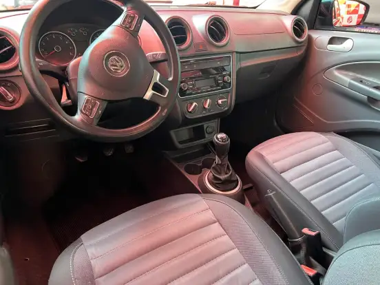 VOLKSWAGEN-GOL-1.6 MI HIGHLINE 8V FLEX 4P MANUAL VOLKSWAGEN-GOL-2013