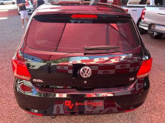 VOLKSWAGEN-GOL-1.6 MI HIGHLINE 8V FLEX 4P MANUAL VOLKSWAGEN-GOL-2013