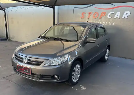 VOLKSWAGEN-GOL-2010