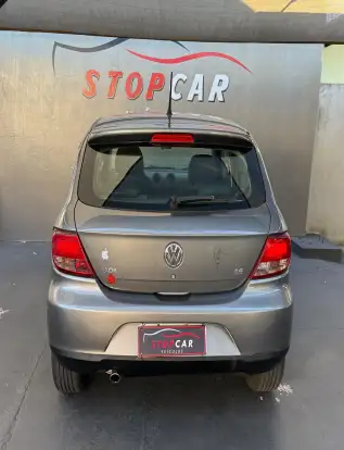 VOLKSWAGEN-GOL-2010