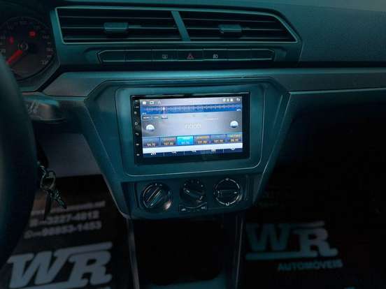 VOLKSWAGEN-GOL-2023