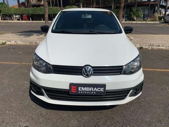 VOLKSWAGEN-GOL-2017