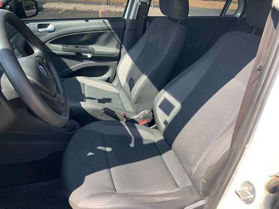 VOLKSWAGEN-GOL-1.0 12V MPI TOTALFLEX CITY 4P MANUAL VOLKSWAGEN-GOL-2017