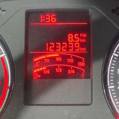 VOLKSWAGEN-GOL-1.0 12V MPI TOTALFLEX TRENDLINE 4P MANUAL VOLKSWAGEN-GOL-2017