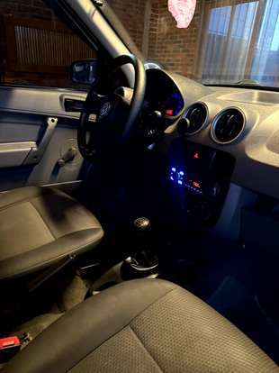 VOLKSWAGEN-GOL-2012