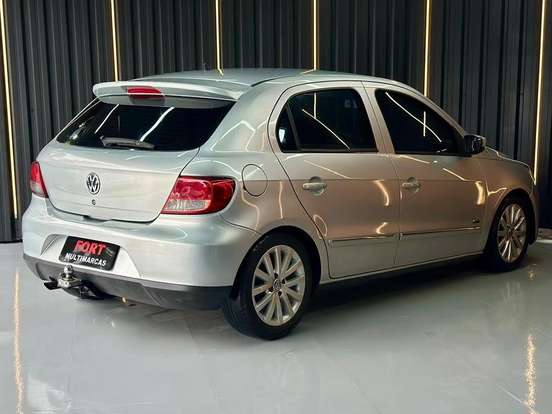 VOLKSWAGEN-GOL-1.0 MI 8V FLEX 4P MANUAL G.IV VOLKSWAGEN-GOL-2009